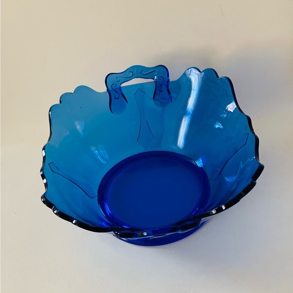 1970 Vintage Elegant Blue Glass Bowl With A Handles - Picture 10 of 14